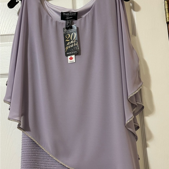 Full length dress.  Canadian Designer Frank Lyman - Picture 3 of 5